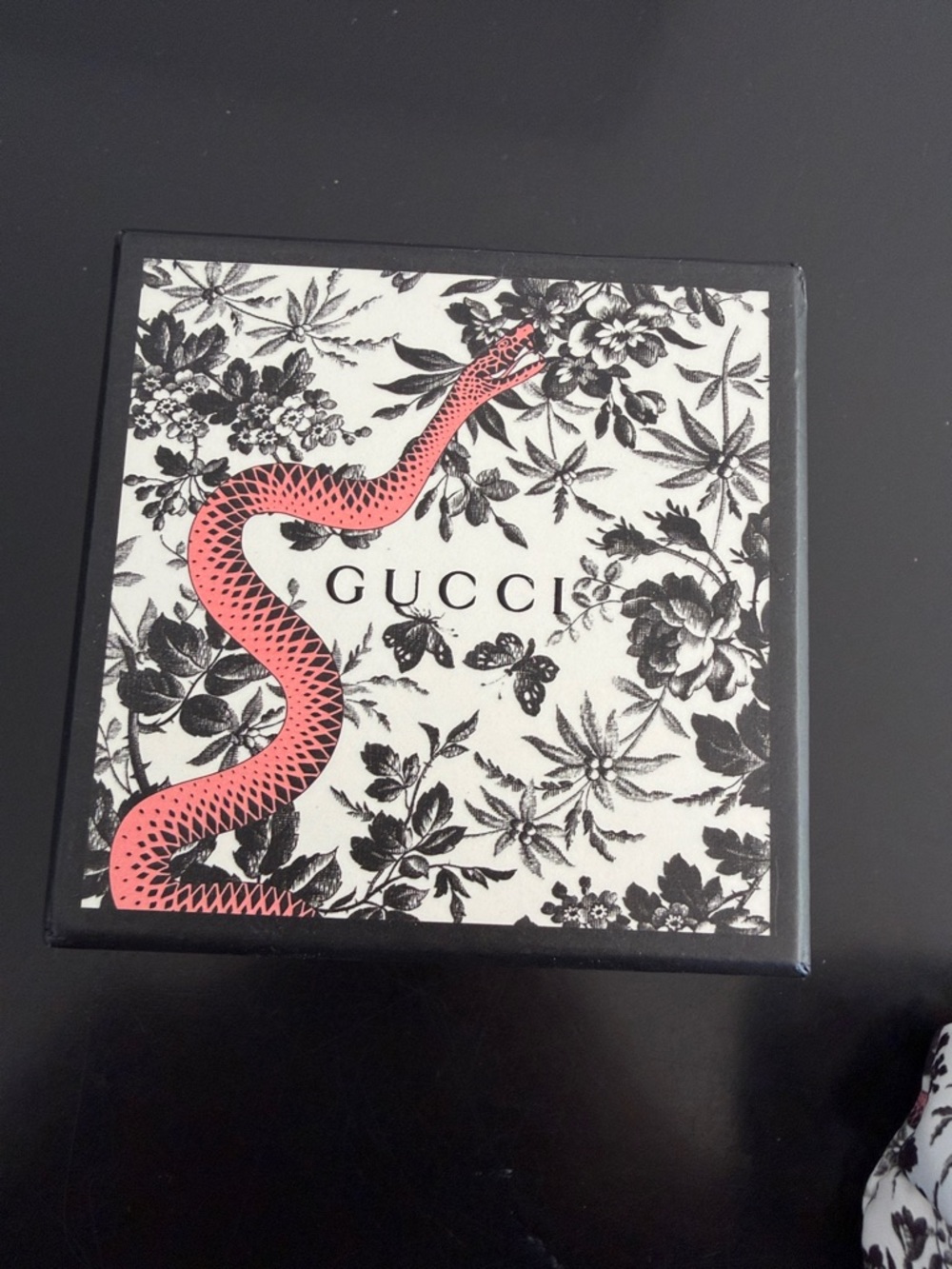 NEW Gucci Jewlery Box & Pouch - Picture 2 of 6